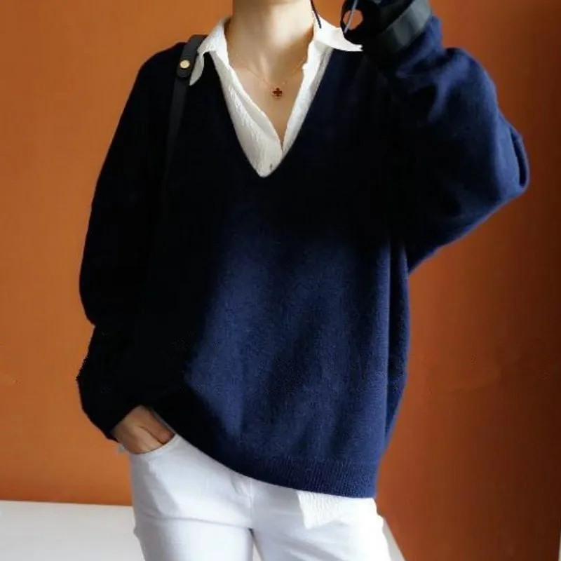 2019 new cashmere sweater women sexy big V collar pullover ladies fashion bat sleeves sweater
2019 new cashmere sweater women sexy big V collar pullover ladies fashion bat sleeves sweater