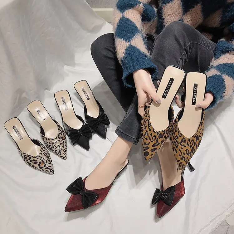 2019 Spring Women Flat Slippers Fashion Pointed Toe Sexy Shoes Women Casual Bow Half SlipperMueller Shoes Woman Flip Flops 4500
2019 Spring Women Flat Slippers Fashion Pointed Toe Sexy Shoes Women Casual Bow Half SlipperMueller Shoes Woman Flip Flops 4500