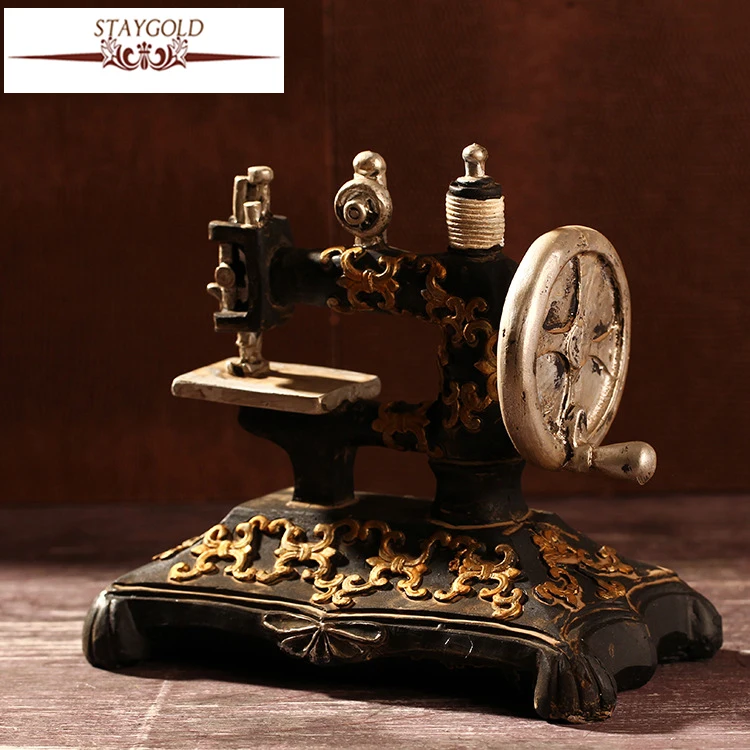 Shabby Chic Zakka Furnishing Vintage Home Decor Sewing Machine Decoration Accessories Home Resin Model 16*10*15cm
Shabby Chic Zakka Furnishing Vintage Home Decor Sewing Machine Decoration Accessories Home Resin Model 16*10*15cm