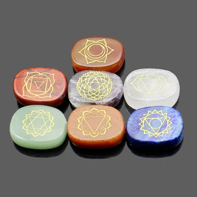 7pcs/lot mix Natural stone seven chakras patten Divination Sign carved oval Energy stone meditation with bag
7pcs/lot mix Natural stone seven chakras patten Divination Sign carved oval Energy stone meditation with bag