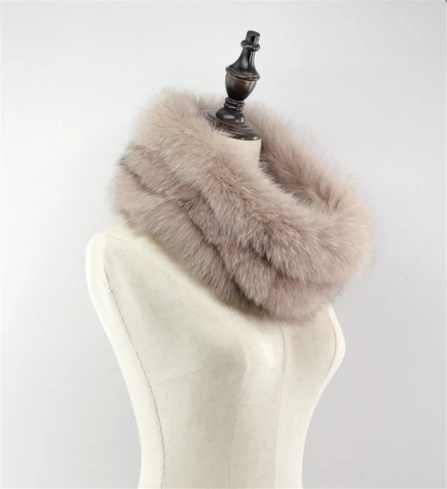 Fashion Women's Real Genuine Fox Fur Snood Neck Warmer Cowl Endless Scarf Scarve
Fashion Women's Real Genuine Fox Fur Snood Neck Warmer Cowl Endless Scarf Scarve