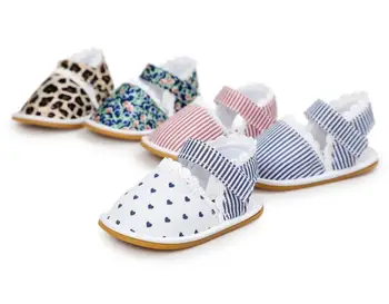 Hot sale New Stripe Bowtie Cute Baby moccasins child Summer girls sandals Sneakers First walkers Infant Fabric shoes 0-18 M
Hot sale New Stripe Bowtie Cute Baby moccasins child Summer girls sandals Sneakers First walkers Infant Fabric shoes 0-18 M