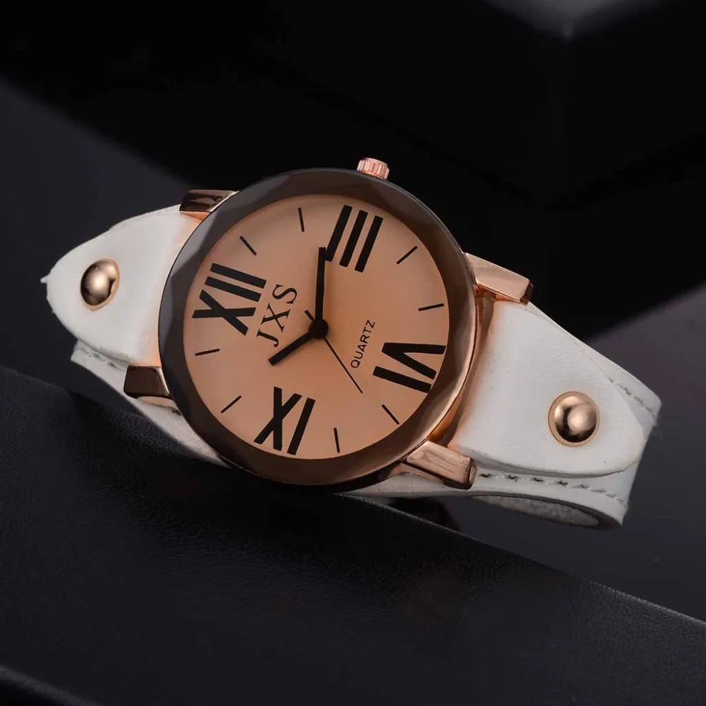High Quality Reloj Mujer Watch Women Roman Simple Fashion Casual Retro Leather Band Women's Quartz Wristwatches montre femme Q4
High Quality Reloj Mujer Watch Women Roman Simple Fashion Casual Retro Leather Band Women's Quartz Wristwatches montre femme Q4