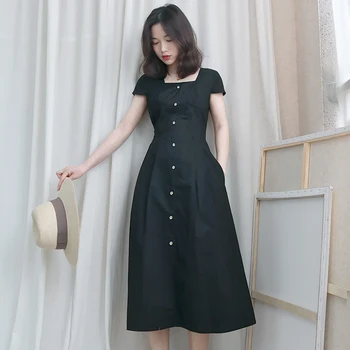 French style Hepburn style square collar retro temperament black dress Short sleeve fashion temperament dress
French style Hepburn style square collar retro temperament black dress Short sleeve fashion temperament dress