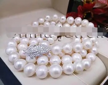 P7403-33" 9-10mm natural white round freshwater pearl necklace -925 silver clasp
P7403-33" 9-10mm natural white round freshwater pearl necklace -925 silver clasp