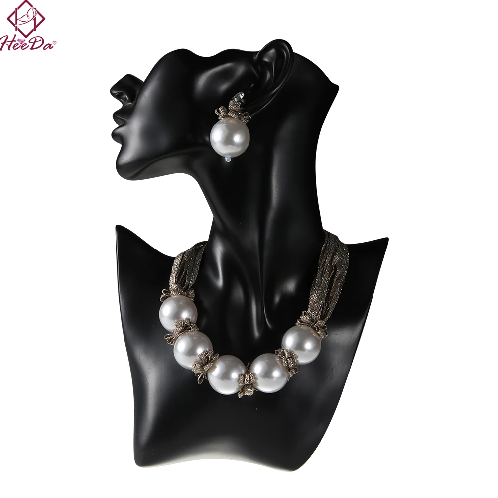 Heeda Kpop Vintage Big Name Graceful Pearl Necklace Earrings Set Women Fashion Joker Party Cloth Accessories Layer Rope Jewelry
Heeda Kpop Vintage Big Name Graceful Pearl Necklace Earrings Set Women Fashion Joker Party Cloth Accessories Layer Rope Jewelry
