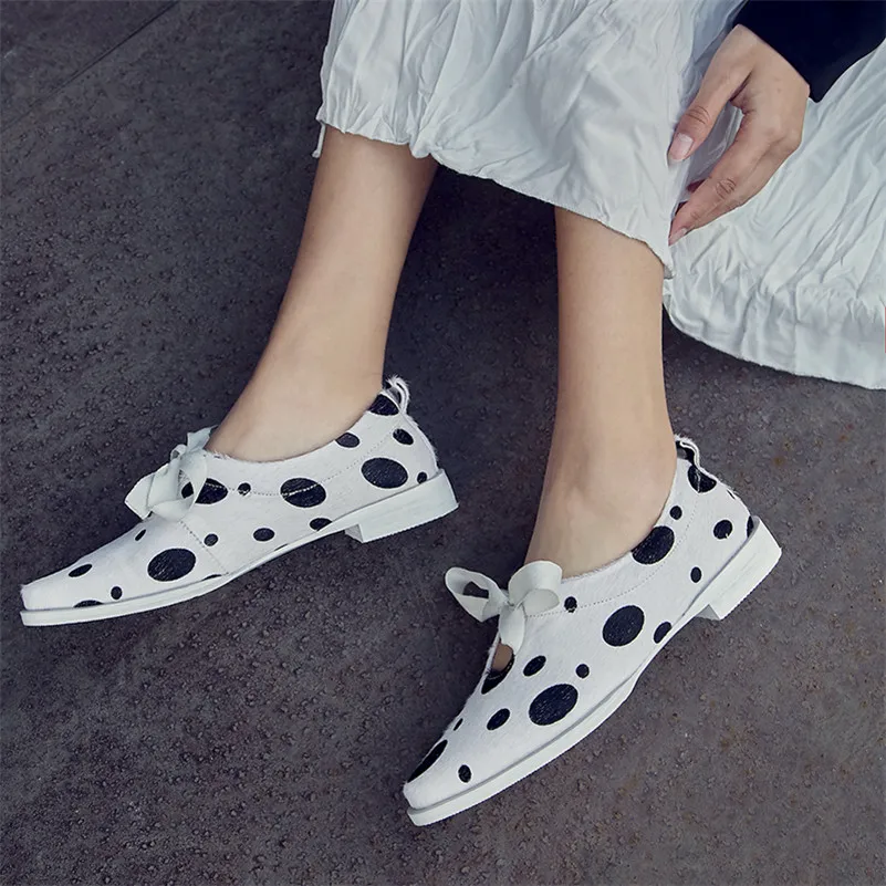 Dilalula Brand Women Polka Dot Horsehair Quality Pumps Low Heels Bowtie Casual Shoes Woman New Spring Pumps
Dilalula Brand Women Polka Dot Horsehair Quality Pumps Low Heels Bowtie Casual Shoes Woman New Spring Pumps