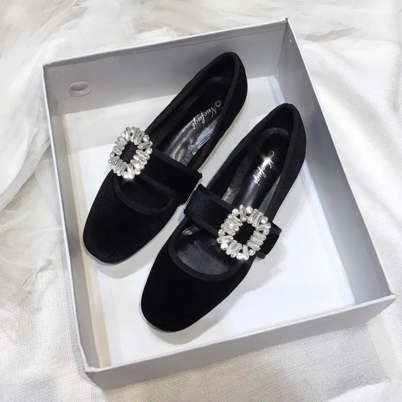 Mary Jane women's shoes women's retro 2019 new wild shoes gentle fairy velvet low-heeled shoes
Mary Jane women's shoes women's retro 2019 new wild shoes gentle fairy velvet low-heeled shoes