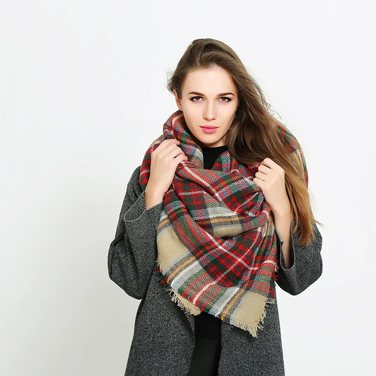 New Fashion Plaid Winter Scarf For Women High Quality Warm Big Long Scarf Female Luxury Plaid Cashmere Thick Scarves
New Fashion Plaid Winter Scarf For Women High Quality Warm Big Long Scarf Female Luxury Plaid Cashmere Thick Scarves