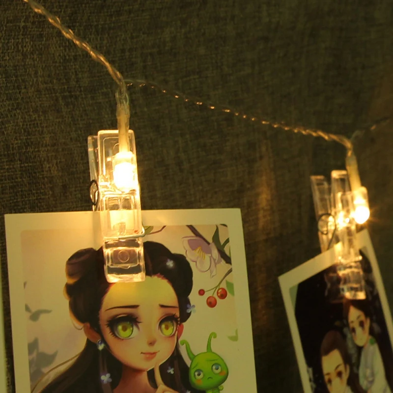 Christmas 8 Modes Fairy Lights LED Photo Clips String Lights Pictures Holder with Remote Timer Function Holiday Home Decoration
Christmas 8 Modes Fairy Lights LED Photo Clips String Lights Pictures Holder with Remote Timer Function Holiday Home Decoration