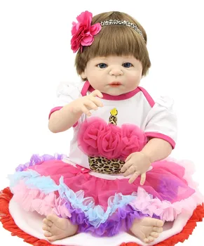 Full Silicone Reborn 22inch Super Baby Lifelike Toddler Baby Bonecas 57cm bebe super Reborn bathe menina Toys For Kids Gifts
Full Silicone Reborn 22inch Super Baby Lifelike Toddler Baby Bonecas 57cm bebe super Reborn bathe menina Toys For Kids Gifts