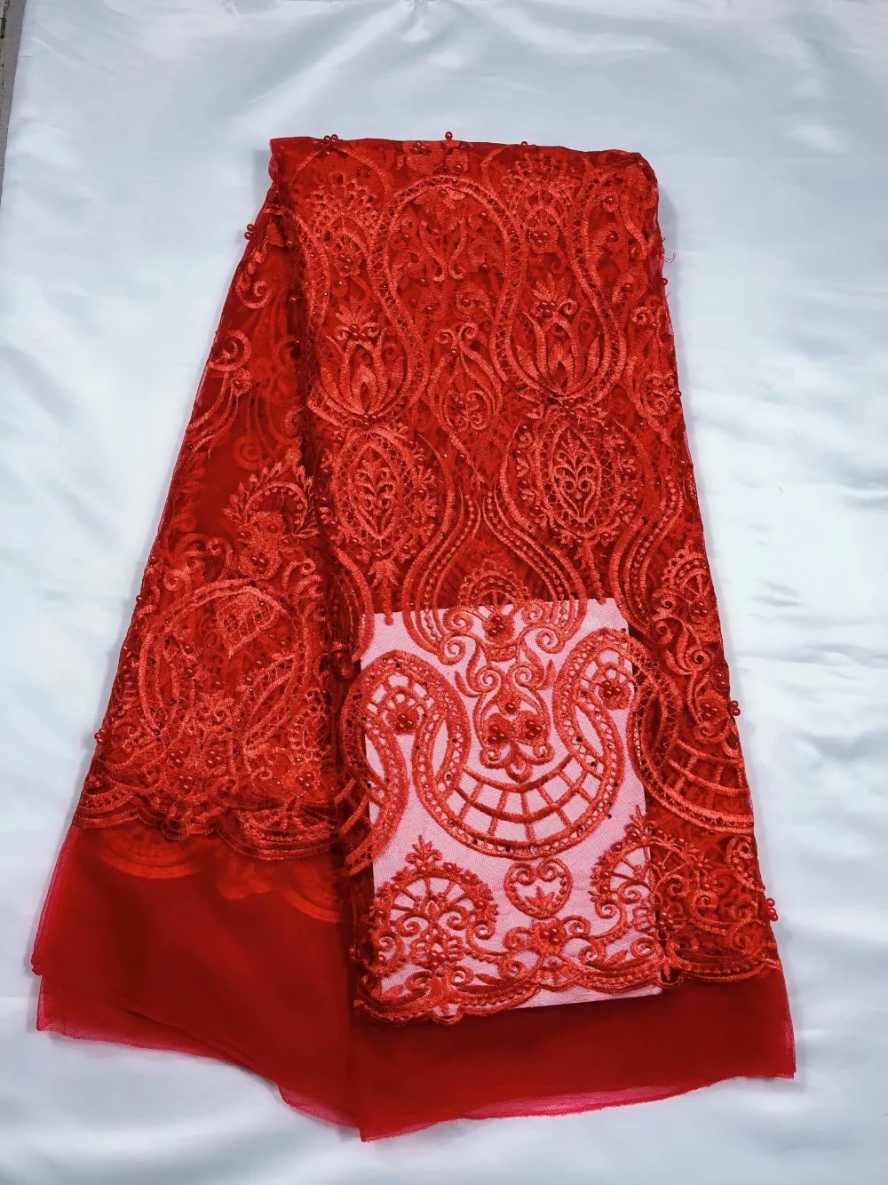 High Quality 2018 Beaded Guipure French Nigerian Lace Fabrics Cheap Red 3 d flowers Embroidered African Lace Fabric wedding
High Quality 2018 Beaded Guipure French Nigerian Lace Fabrics Cheap Red 3 d flowers Embroidered African Lace Fabric wedding