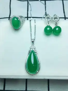 C6#925 silver inlaid natural chalcedony set, the jade face is clean and translucent
C6#925 silver inlaid natural chalcedony set, the jade face is clean and translucent