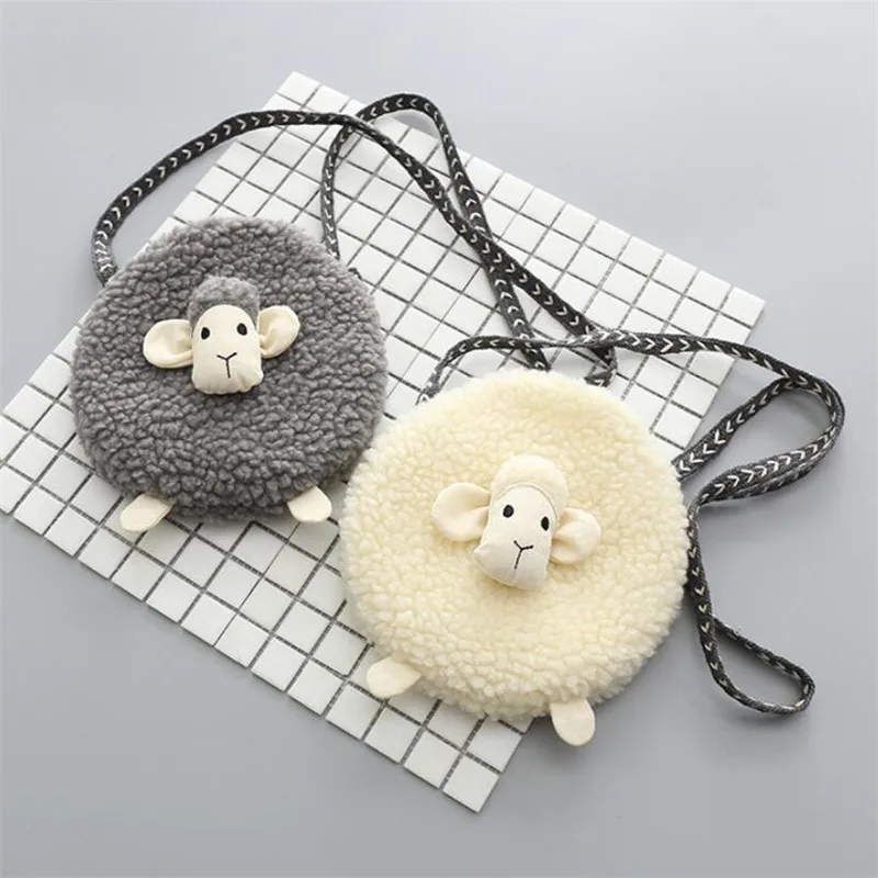 Girls Kids Plush Backpacks Sheep Pattern Mini Artificial Lamb Cashmere Handbags Cross Body Comfortable Cute Bag Birthday Bag
Girls Kids Plush Backpacks Sheep Pattern Mini Artificial Lamb Cashmere Handbags Cross Body Comfortable Cute Bag Birthday Bag