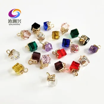 Free shipping 7mm 20pcs/pack Gold alloy Pendant ,Colour cube Crystal sew on stones for Diy/jewelry accessories SWZL11
Free shipping 7mm 20pcs/pack Gold alloy Pendant ,Colour cube Crystal sew on stones for Diy/jewelry accessories SWZL11