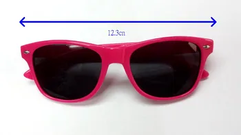 20pcs Kids Girls Classic Sunglasses Small 12.3cm Fashion UV400 Pinata BIrthday Party Game Prize Pinata Game Gift Gag play prize
20pcs Kids Girls Classic Sunglasses Small 12.3cm Fashion UV400 Pinata BIrthday Party Game Prize Pinata Game Gift Gag play prize
