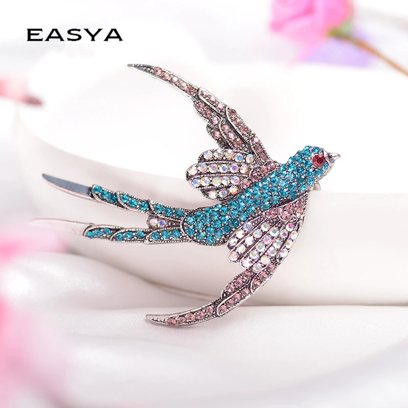 EASYA New Arrival Rhinestone Swallow Birds Keychain Key Rings Vintage Crystal Animal Charm Pendant Handbag Car Key Holders
EASYA New Arrival Rhinestone Swallow Birds Keychain Key Rings Vintage Crystal Animal Charm Pendant Handbag Car Key Holders