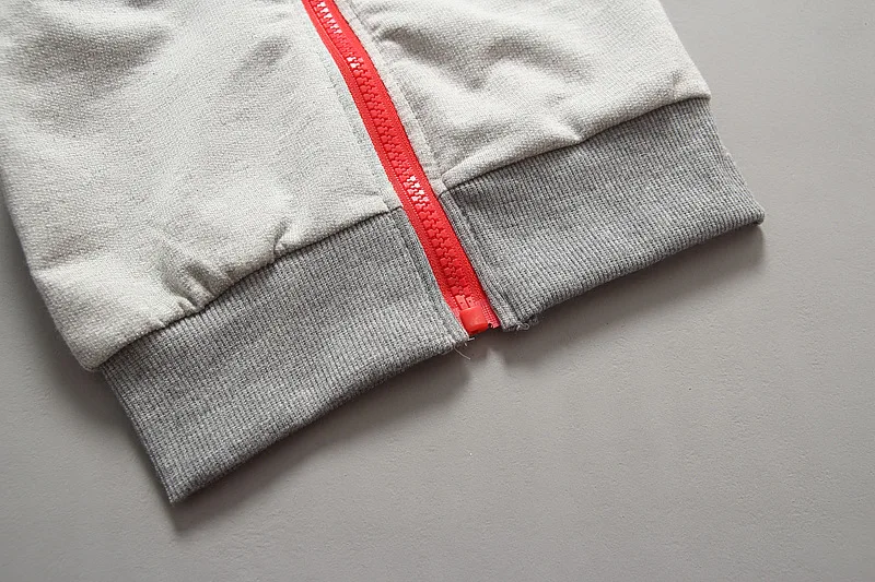 2586155352_1720209704