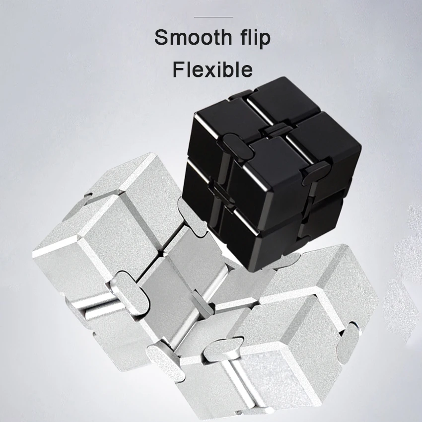 Infinite Rubik's Cube Decompression Decompression Artifact Class boring Venting Alloy Set Fingertip Toy Finger Square
Infinite Rubik's Cube Decompression Decompression Artifact Class boring Venting Alloy Set Fingertip Toy Finger Square