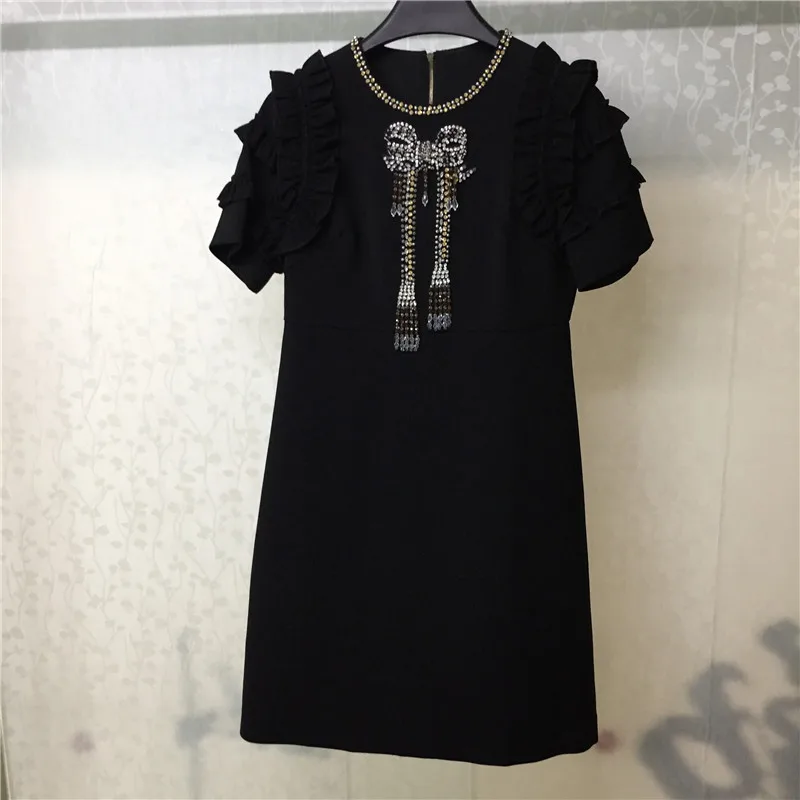 Women Dresses Short Sleeve Ruffles Beading Dresses 2018 Autumn Fashion Elegant Black Female Dress
Women Dresses Short Sleeve Ruffles Beading Dresses 2018 Autumn Fashion Elegant Black Female Dress