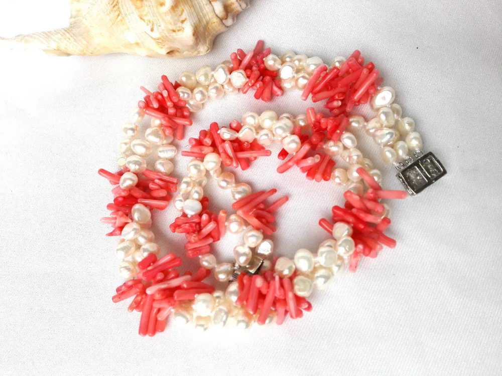 

FREE SHIPPING HOT sell new Style 3 strands white freefrom freshwater pearls and pink coral chip twist necklace