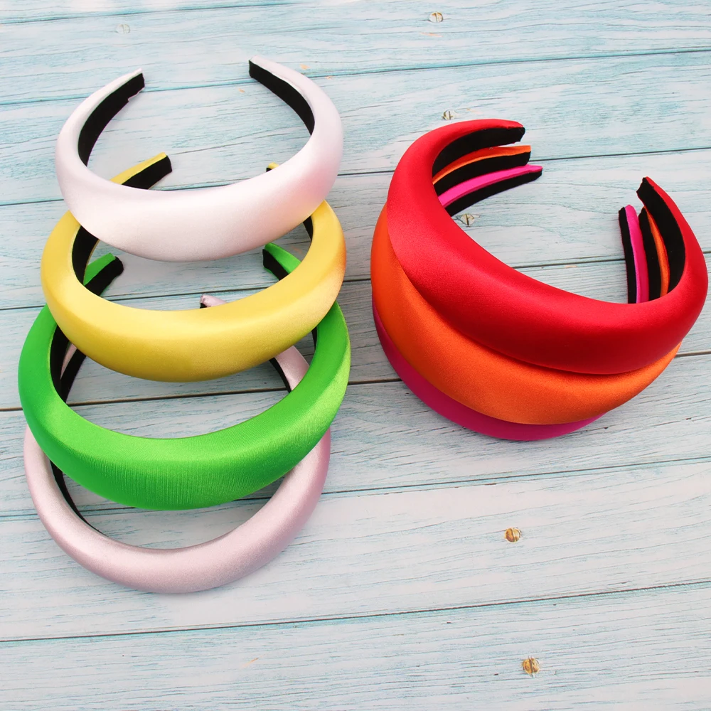 CN Hair Accessories Satin Padded Headband for Women Solid Color Plastic Non-slip Hair Hoop Sponge Hairbands For Girls Hair Band
CN Hair Accessories Satin Padded Headband for Women Solid Color Plastic Non-slip Hair Hoop Sponge Hairbands For Girls Hair Band