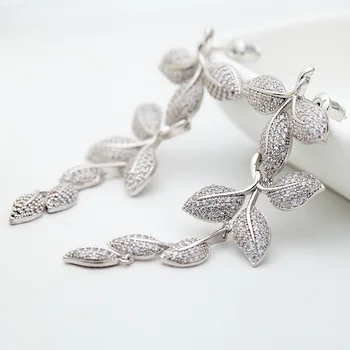Bilincolor fashion high quality cz miro pave setting leaf bridal drop earrings for wedding female
Bilincolor fashion high quality cz miro pave setting leaf bridal drop earrings for wedding female