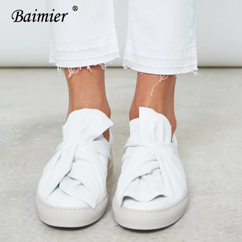 Baimier Bow Knot White Genuine Leather Women Loafers Casual Round Toe Shallow Women Platform Shoes 2018 Fashion Flat Shoes Woman
Baimier Bow Knot White Genuine Leather Women Loafers Casual Round Toe Shallow Women Platform Shoes 2018 Fashion Flat Shoes Woman