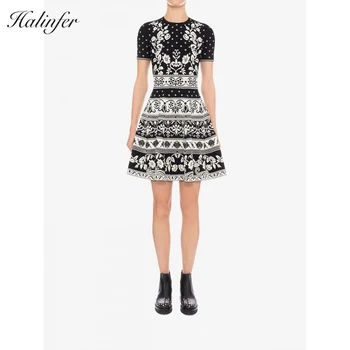 Halinfer 2019 Autumn Sexy women dress Print A-Line O-Neck Rayon Bandage Elegant Homecoming Evening party dress
Halinfer 2019 Autumn Sexy women dress Print A-Line O-Neck Rayon Bandage Elegant Homecoming Evening party dress