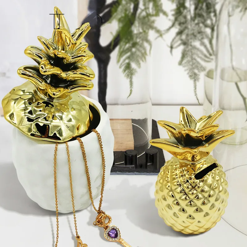 Create a ceramic pineapple pineapple piggy bank storage home storage tank gold-plated decorative ornaments modern minimalist
Create a ceramic pineapple pineapple piggy bank storage home storage tank gold-plated decorative ornaments modern minimalist
