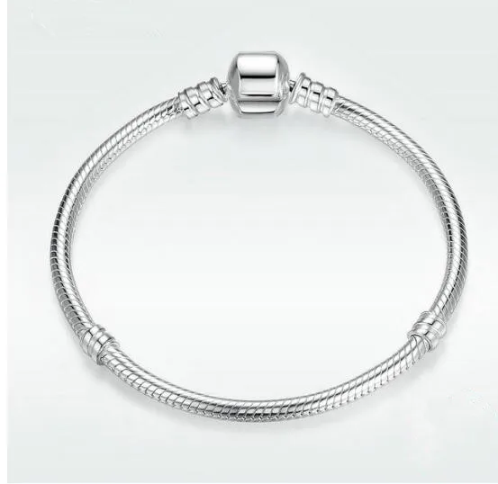 Authenetic 925 Sterling Silver Snake Chain Lobster Clasp Basic Pandora Bracelet Bangle Fit Women Bead Charm DIY Jewelry
Authenetic 925 Sterling Silver Snake Chain Lobster Clasp Basic Pandora Bracelet Bangle Fit Women Bead Charm DIY Jewelry