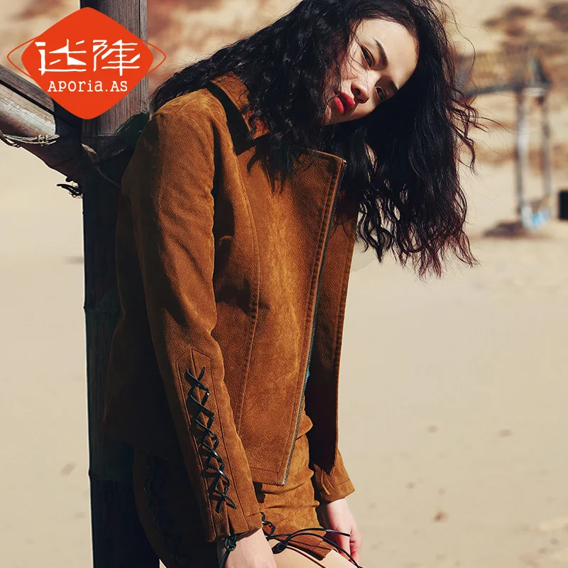 Aporia.As spring of 2017 original locomotive short slim coat female tide MZ06094
Aporia.As spring of 2017 original locomotive short slim coat female tide MZ06094
