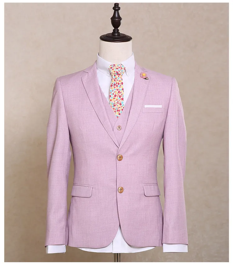 2017 New Arrivals 3 Pieces Two Buttons Groom Tuxedos Peak Lapel Groomsmen Best Man Suits Mens Wedding Suits (Jacket+Pants+Vest) 
2017 New Arrivals 3 Pieces Two Buttons Groom Tuxedos Peak Lapel Groomsmen Best Man Suits Mens Wedding Suits (Jacket+Pants+Vest)