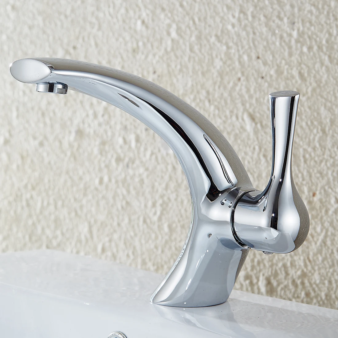 Basin Faucets New Arrival Silver Brass Single Handle Sink Mix Tap Deck Mounted Cold And Hot Water Mixer Torneira YD-658
Basin Faucets New Arrival Silver Brass Single Handle Sink Mix Tap Deck Mounted Cold And Hot Water Mixer Torneira YD-658