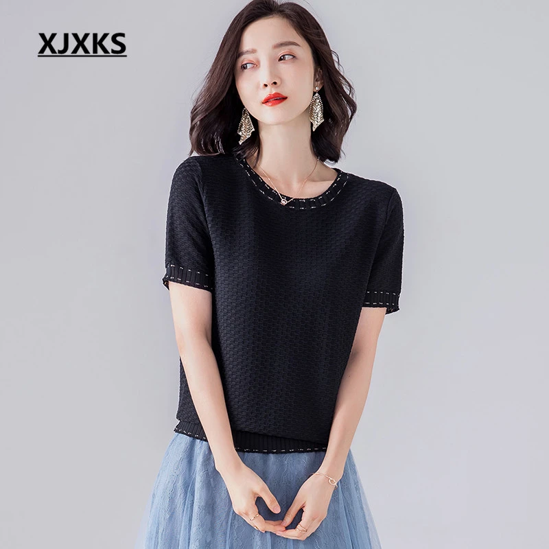 XJXKS 2019 summer new short women's T-shirt fashion round neck short-sleeved knitting comfortable casual T-shirt women top
XJXKS 2019 summer new short women's T-shirt fashion round neck short-sleeved knitting comfortable casual T-shirt women top