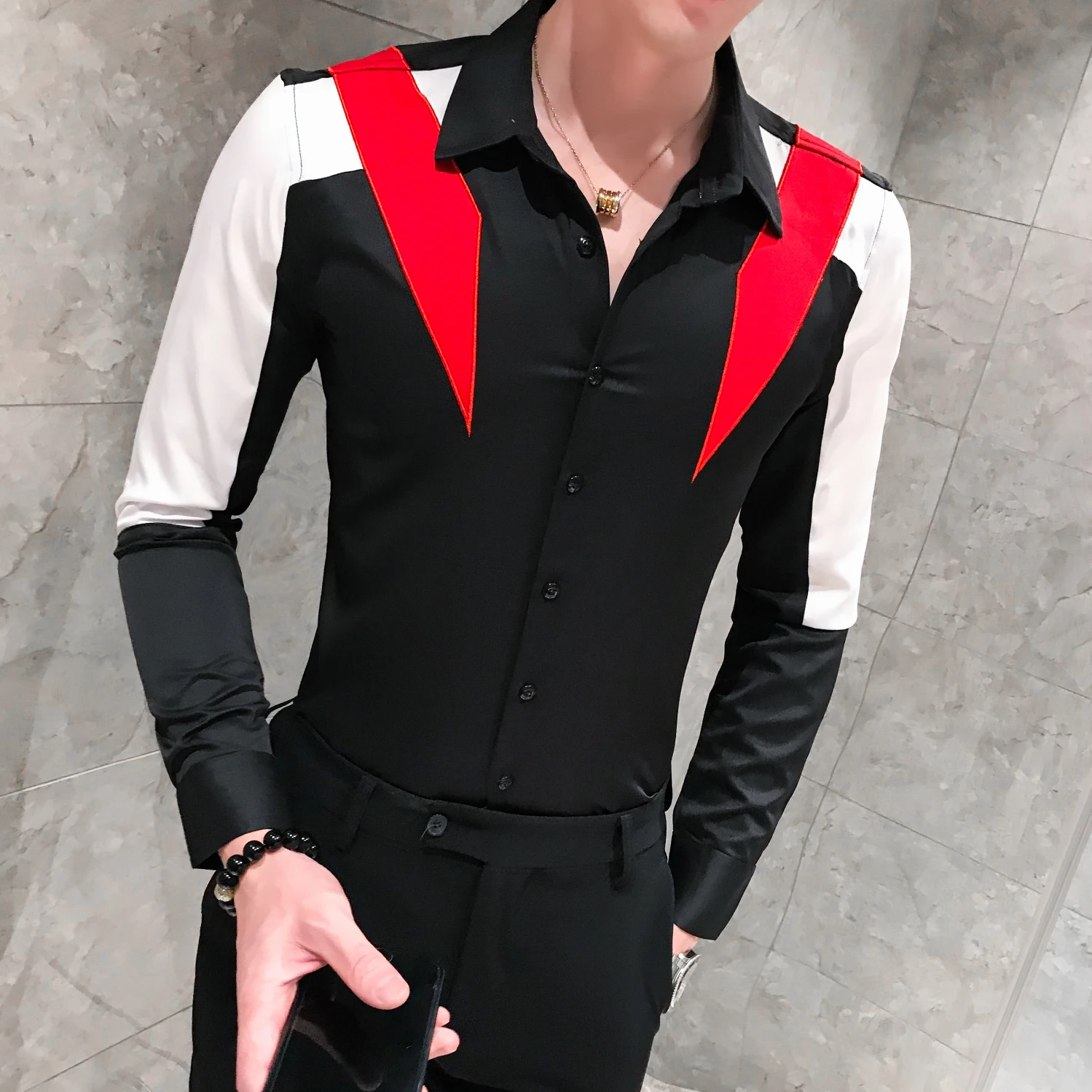 2019 Autumn New Contrast Color Patchwork Shirt Men Long Sleeve Pullover Mens Casual Shirts Club Tuxedo 3XL-M Sale Men Shirt
2019 Autumn New Contrast Color Patchwork Shirt Men Long Sleeve Pullover Mens Casual Shirts Club Tuxedo 3XL-M Sale Men Shirt
