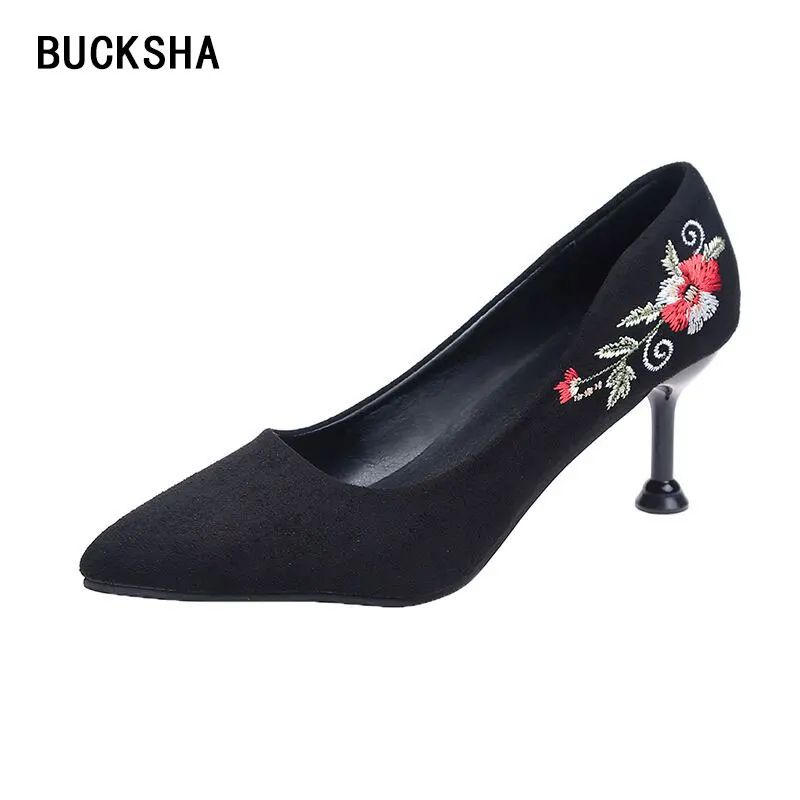 BUCKSHA 7cm High heels Shoes for Women Black Stiletto Embroider Pumps ladies Low high heels Woman Causal Shoes Large Size 33-43
BUCKSHA 7cm High heels Shoes for Women Black Stiletto Embroider Pumps ladies Low high heels Woman Causal Shoes Large Size 33-43