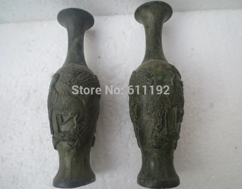 A pair Chinese Ming dynasty bronze Home Decorative vases,Carved Crane and Pine vase
A pair Chinese Ming dynasty bronze Home Decorative vases,Carved Crane and Pine vase