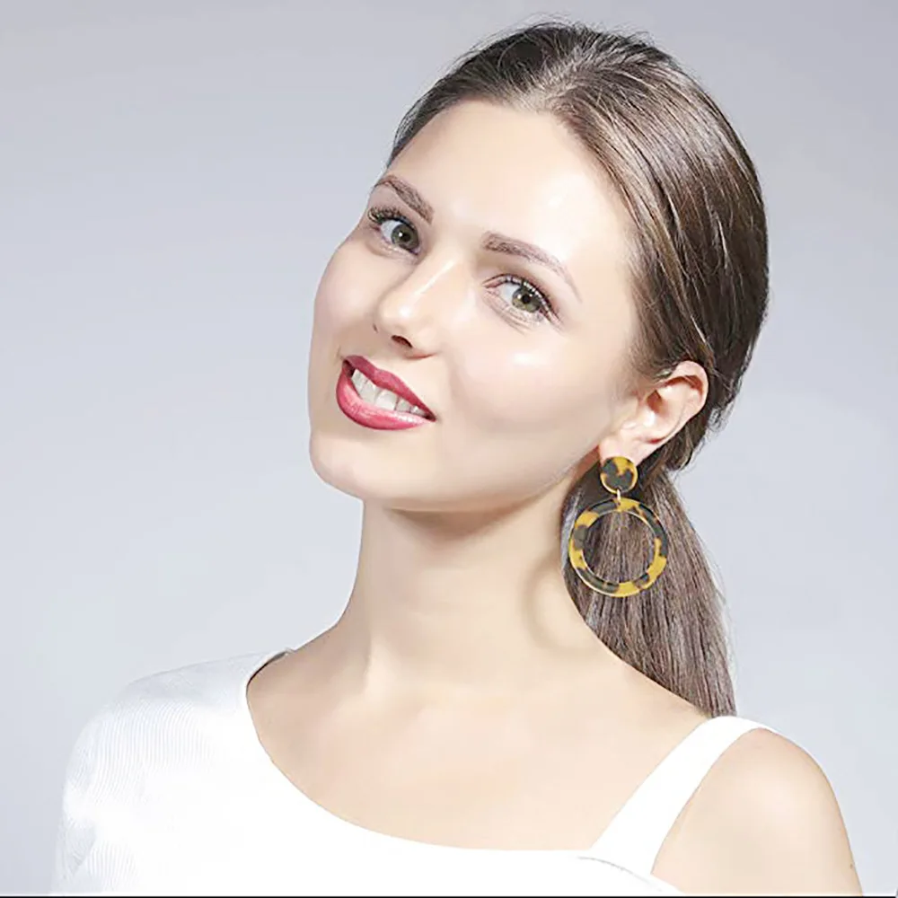 New Acrylic material acetate plate geometry hollow Circle earring Open Outline love lucky eternity karma circle round earring
New Acrylic material acetate plate geometry hollow Circle earring Open Outline love lucky eternity karma circle round earring