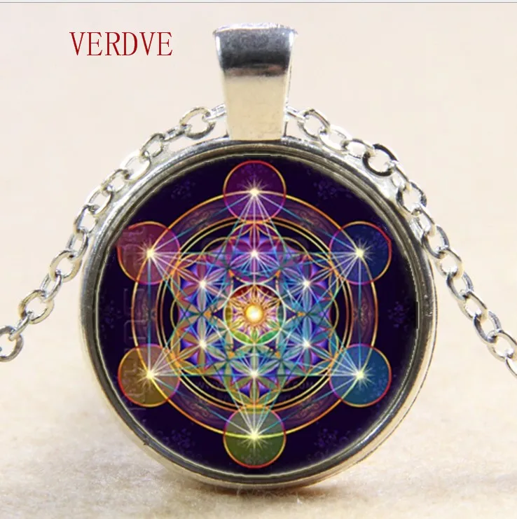 Metatron Cube Pendant Necklace Sacred Geometry Flower of Life Jewelry Chakra Spiritual Necklace Women Magic Hexagram Choker
Metatron Cube Pendant Necklace Sacred Geometry Flower of Life Jewelry Chakra Spiritual Necklace Women Magic Hexagram Choker