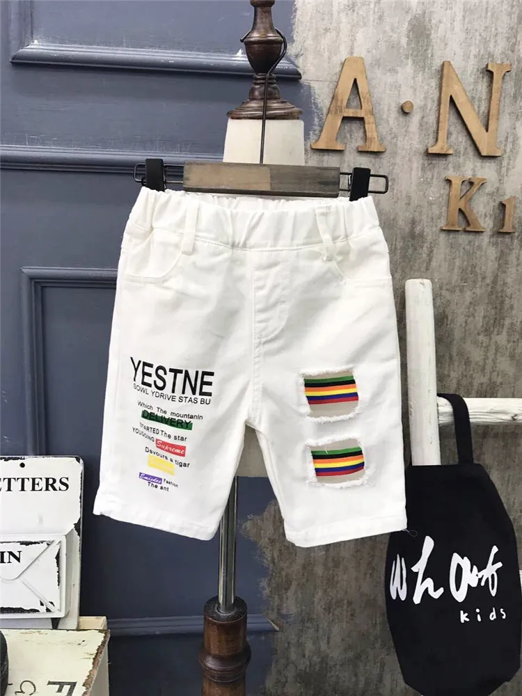 2018 summer broken hole Shorts Baby Boys Girls Denim Shorts Fashion Water washing Soft Style High quality Children Jean Shorts
2018 summer broken hole Shorts Baby Boys Girls Denim Shorts Fashion Water washing Soft Style High quality Children Jean Shorts
