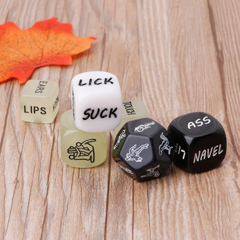 Кубики для эротической игры Ecstas Желания и предмет одежды, белые 9292365 - Ecstas - Игры - Купить