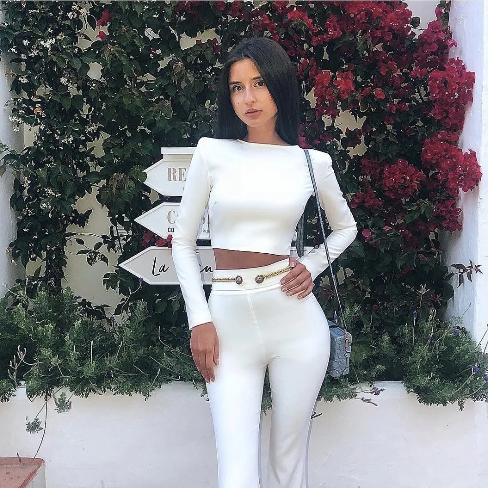 Women summer white gold O Neck long Sleeve 2 two piece Button Bandage Jumpsuit Knitted Full Length 2018 Bodysuit jumpsuits
Women summer white gold O Neck long Sleeve 2 two piece Button Bandage Jumpsuit Knitted Full Length 2018 Bodysuit jumpsuits