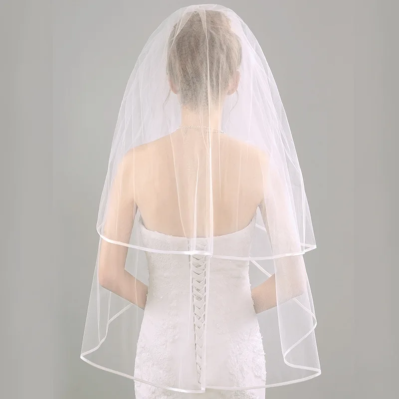New Wedding Veil Wholesale Package Edged Bridal Veil with CombTwo Layers White/Red/Ivory Velos De Novia Wedding Accessory Voile
New Wedding Veil Wholesale Package Edged Bridal Veil with CombTwo Layers White/Red/Ivory Velos De Novia Wedding Accessory Voile