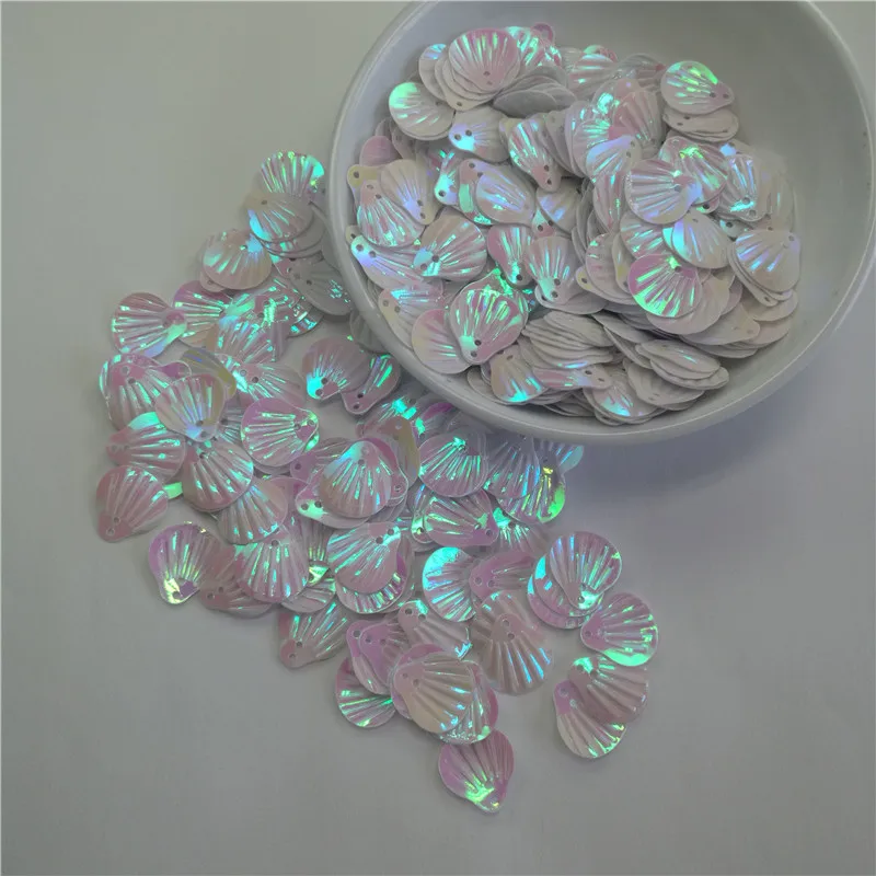 500Pcs 13mm White Loose Sequins Shell Shape Sewing Embellishment Findings Sequin Craft for Christmas Wedding DIY Decoration
500Pcs 13mm White Loose Sequins Shell Shape Sewing Embellishment Findings Sequin Craft for Christmas Wedding DIY Decoration