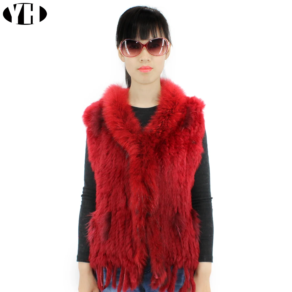 2018 Winter Women real rabbit fur vest with raccoon fur collar female casual knitted genuine rabbit fur clothing new fashion
2018 Winter Women real rabbit fur vest with raccoon fur collar female casual knitted genuine rabbit fur clothing new fashion