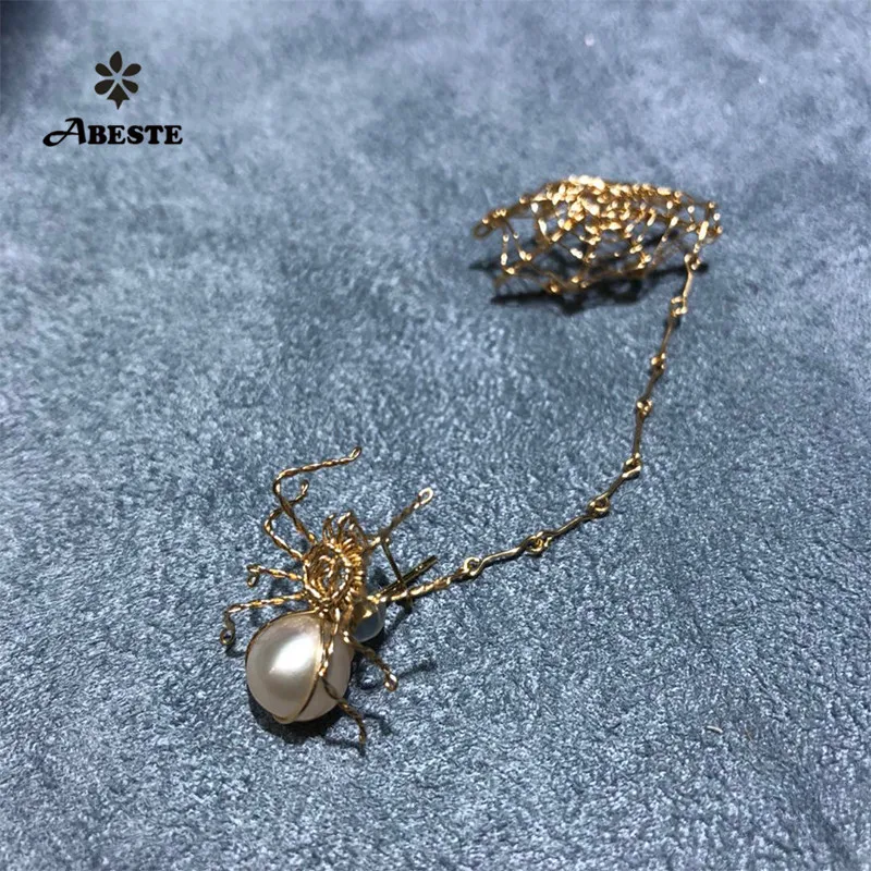 ANI 14K Roll Gold Fashion Handmade Women Earrings Engagement Drop Earring Freshwater White Pearl Roll Gold aretes Spider Shape
ANI 14K Roll Gold Fashion Handmade Women Earrings Engagement Drop Earring Freshwater White Pearl Roll Gold aretes Spider Shape