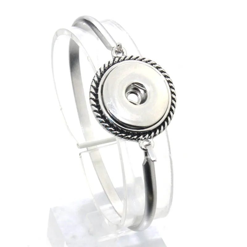 Stainless steel Bangles 18mm Ginger Snap Bracelet Metal Snap Button Charms Jewelry Detachable Bracelet For Women 1982
Stainless steel Bangles 18mm Ginger Snap Bracelet Metal Snap Button Charms Jewelry Detachable Bracelet For Women 1982