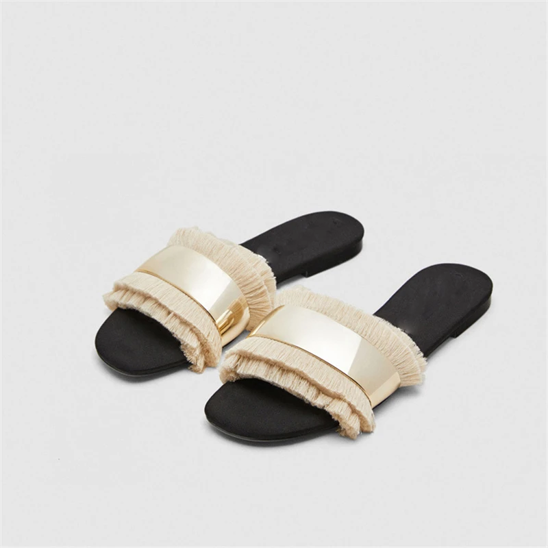 MONMOIRA Gold Tassel Flat Sandals Women Metal Bling Fringe Slipper Sandals Women Patchwork Summer Beach Sandalias Mujer SWC0284
MONMOIRA Gold Tassel Flat Sandals Women Metal Bling Fringe Slipper Sandals Women Patchwork Summer Beach Sandalias Mujer SWC0284