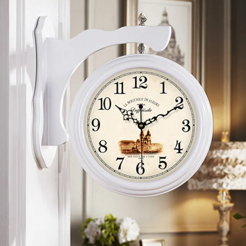 Double-sided wall clock, living room European American solid wood clock, garden creative modern minimalist wall clock
Double-sided wall clock, living room European American solid wood clock, garden creative modern minimalist wall clock